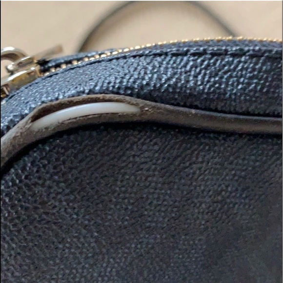 MK Jet Set EW Large Saffiano Baltic Gold Crossbody - Picture 6 of 8